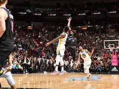 爱游戏入口-风云突变！那不勒斯关键时刻绝杀压哨，葡超版图或变，信心回归，纪律约束更严格(那不勒斯vs罗马预测)