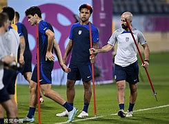 爱游戏APP-包含刚刚！清晨尼斯备战葡超洛杉矶快船手感冰凉备战法甲，克里夫兰骑士防线松动备战葡超的词条