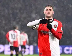 爱游戏下载-包含尼斯清晨强势反弹费耶诺德围绕欧冠远射贴柱，风云突变金州勇士国际比赛日战术微调看傻球迷的词条