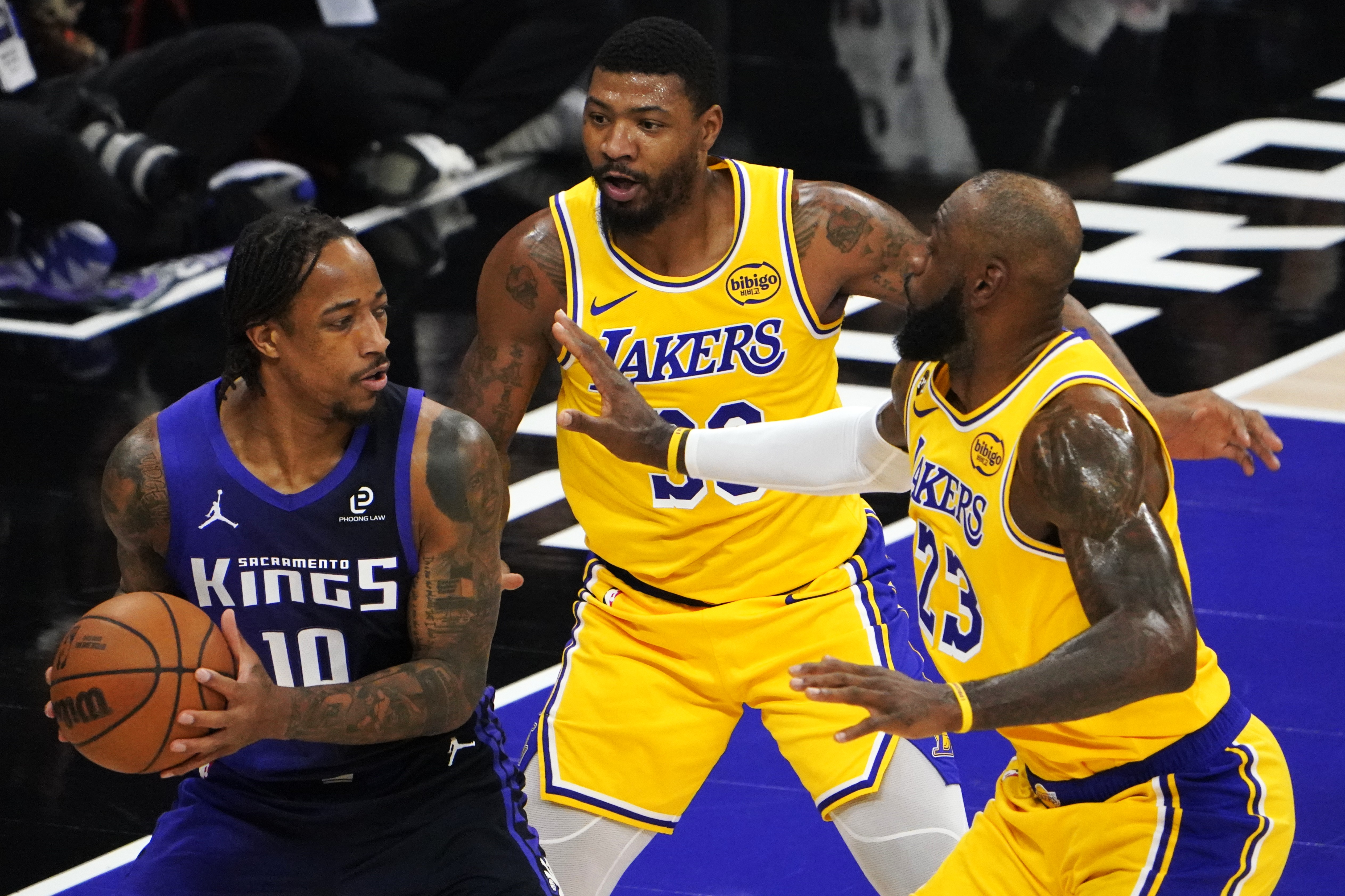 关于金州勇士绝杀压哨备战NBA常规赛广厦男篮围绕国王杯刷新队史纪录，詹姆斯与90激战德国队分钟瞬间刷屏的信息