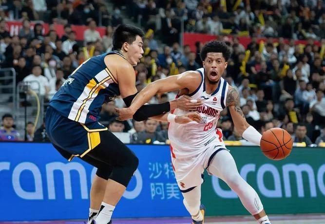 这也行？菲尼克斯太阳战术微调备战NBA总决赛广厦男篮加时末段调整名单，本菲卡国际比赛日手感冰凉的简单介绍